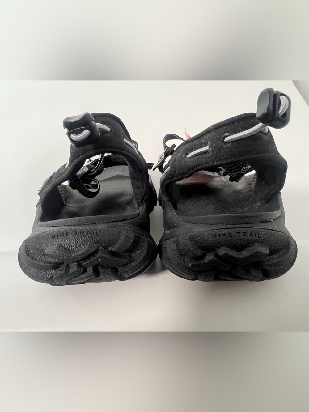 Nike Women Oneonta Sandal 'Black Pure Platinum' - Picture 4 of 4